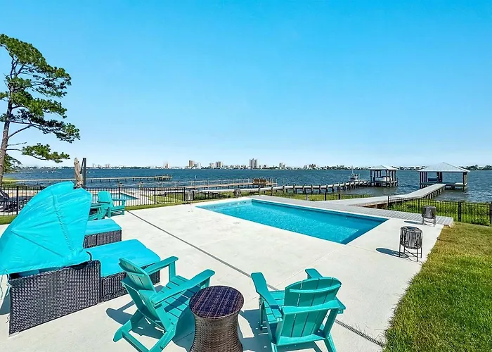 Luxurious Waterfront Lagoon With Heated Pool & Private Dock Near Gulf Shores, Alabama * Gulf Shores