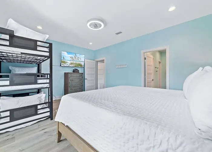 Holiday home Luxurious Waterfront Lagoon With Heated Pool & Private Dock Near Gulf Shores, Alabama Gulf Shores
