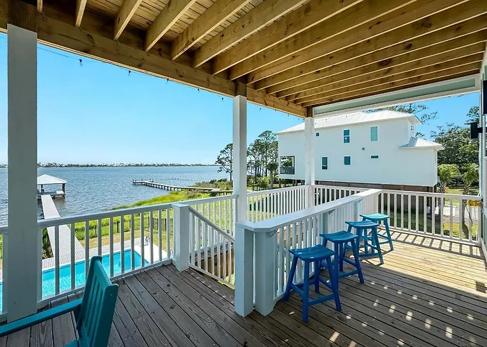 Luxurious Waterfront Lagoon With Heated Pool & Private Dock Near Gulf Shores, Alabama * Gulf Shores