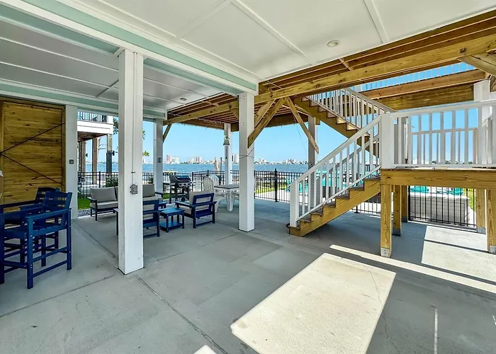 Holiday home Luxurious Waterfront Lagoon With Heated Pool & Private Dock Near Gulf Shores, Alabama Gulf Shores